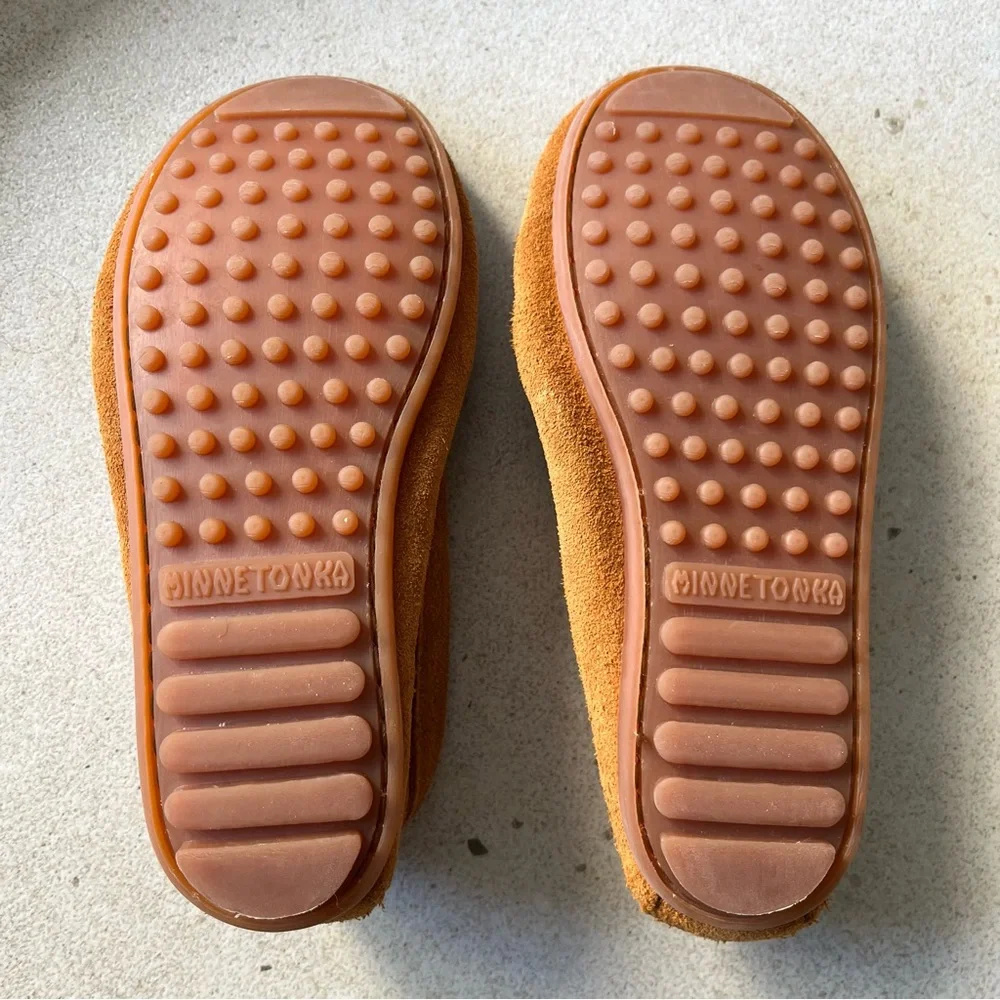 Minnetonka Moccasins Youth 2 Thunderbird Suede Beaded Fringed Tribal Artsy Boho